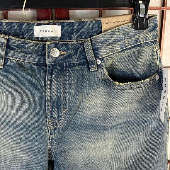 New PacSun Helga Straight leg Women's size 27 Jeans NWT - Picture 2 of 8